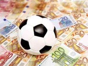 足球明星如何計算薪水？深入探討足球運動員的薪資結構和收入所得