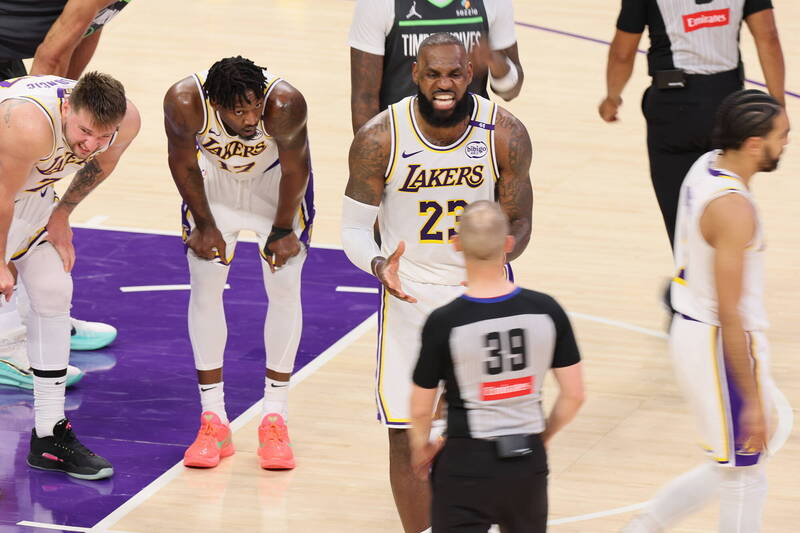 NBA/湖人G1慘輸22分遭灰狼痛宰 季後賽首戰95:117慘敗