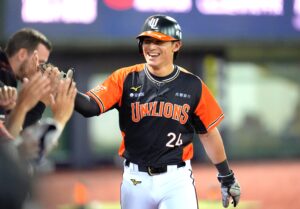 中職/台灣隊長陳傑憲扛關鍵3分砲!助統一戰勝味全重返龍頭