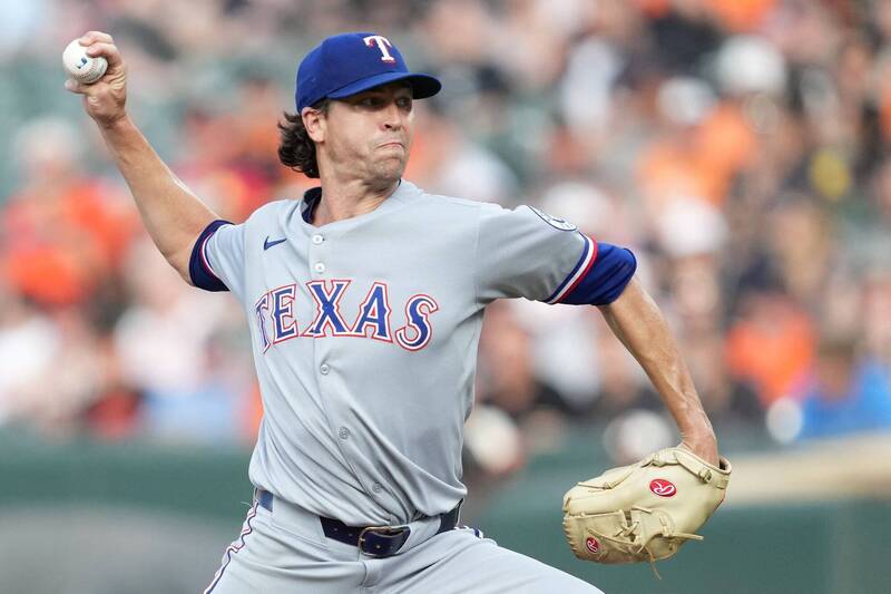 MLB／遊騎兵對戰金鶯7局1支安打都不給！37歲迪格隆雄風不減
