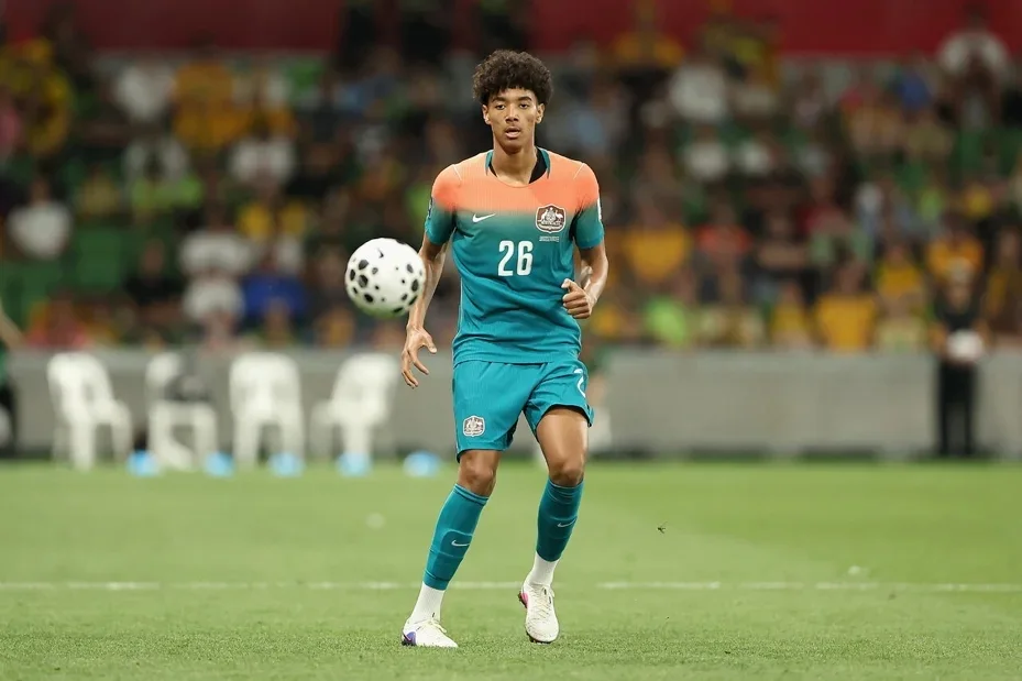 2026世界盃／18歲天才空降世界盃！澳洲最強新秀首度入選國家隊　袋鼠軍團迎來新世代希望